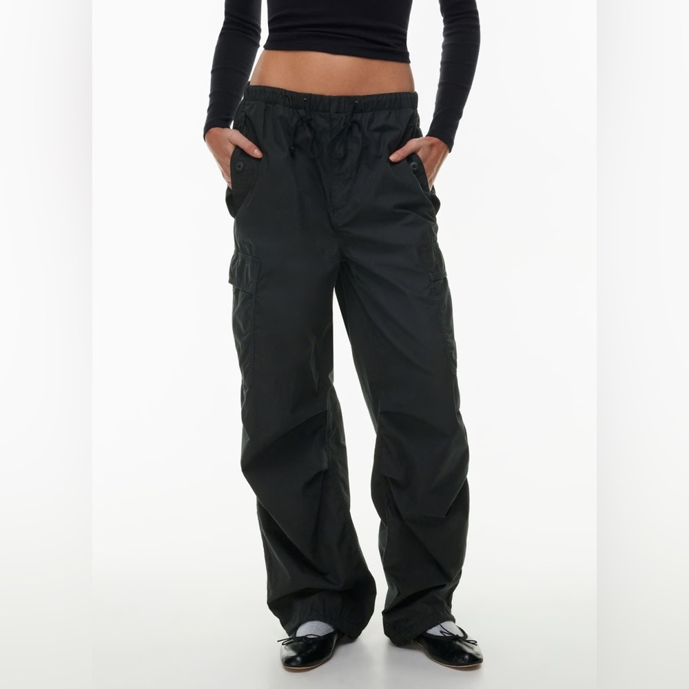 Aritzia Tna Squad Pocket Parachute Pant